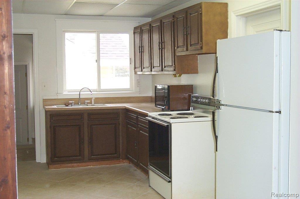 5250 Drayton Road, Clarkston, MI — Photo 6
