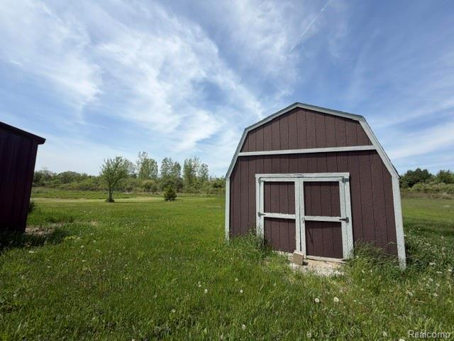 5983 Welch Road, Emmett, MI 48022 — Photo 22