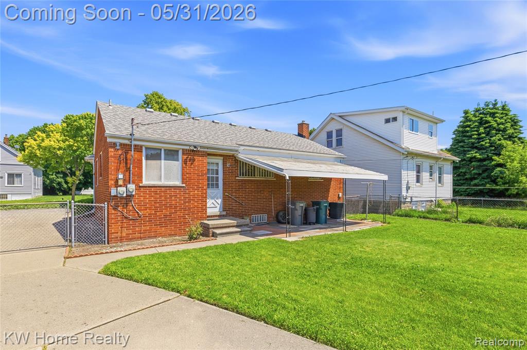 8801 Whitlock Avenue, Dearborn, MI 48126 — Photo 19