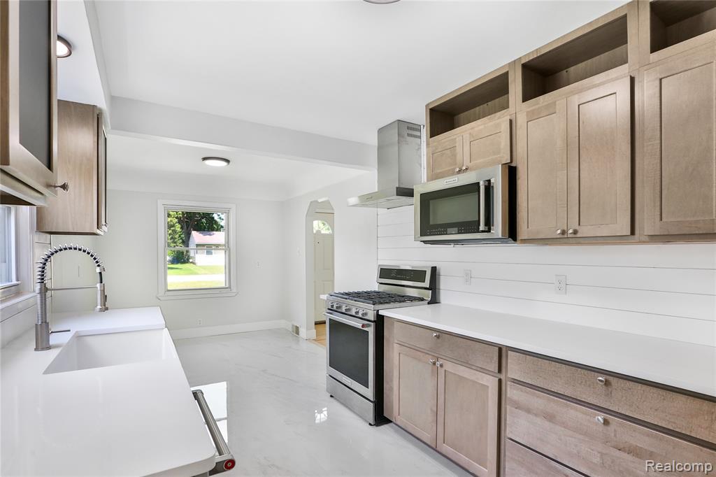 6936 Ryburn Street, Shelby Twp, MI 48317 — Photo 19