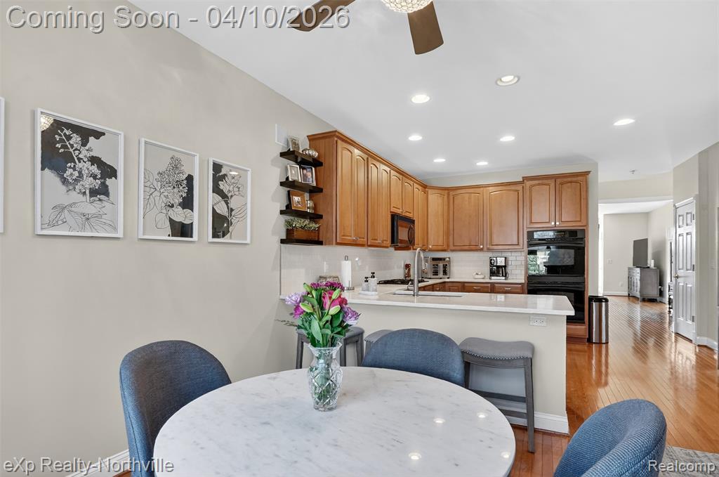 44927 Broadmoor Circle S, Northville, MI 48168 — Photo 33