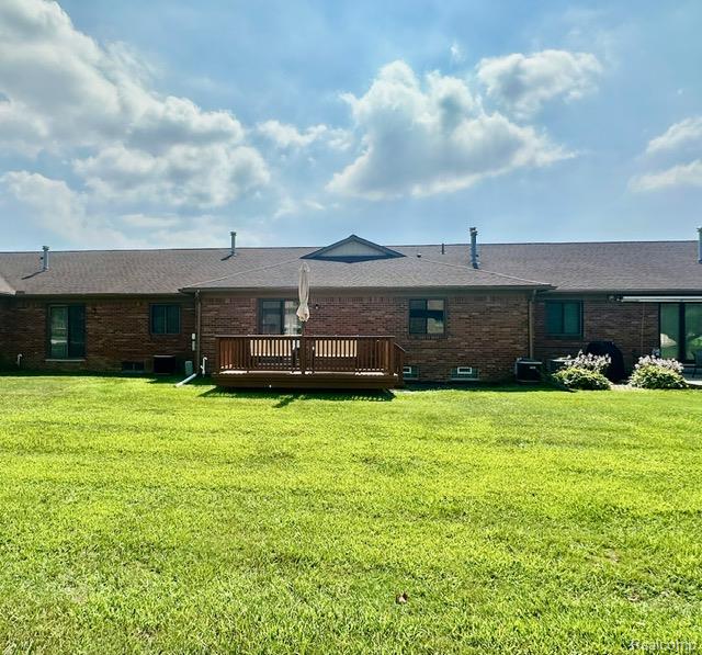 48475 Juswood Lane, 20, Chesterfield, MI — Photo 2