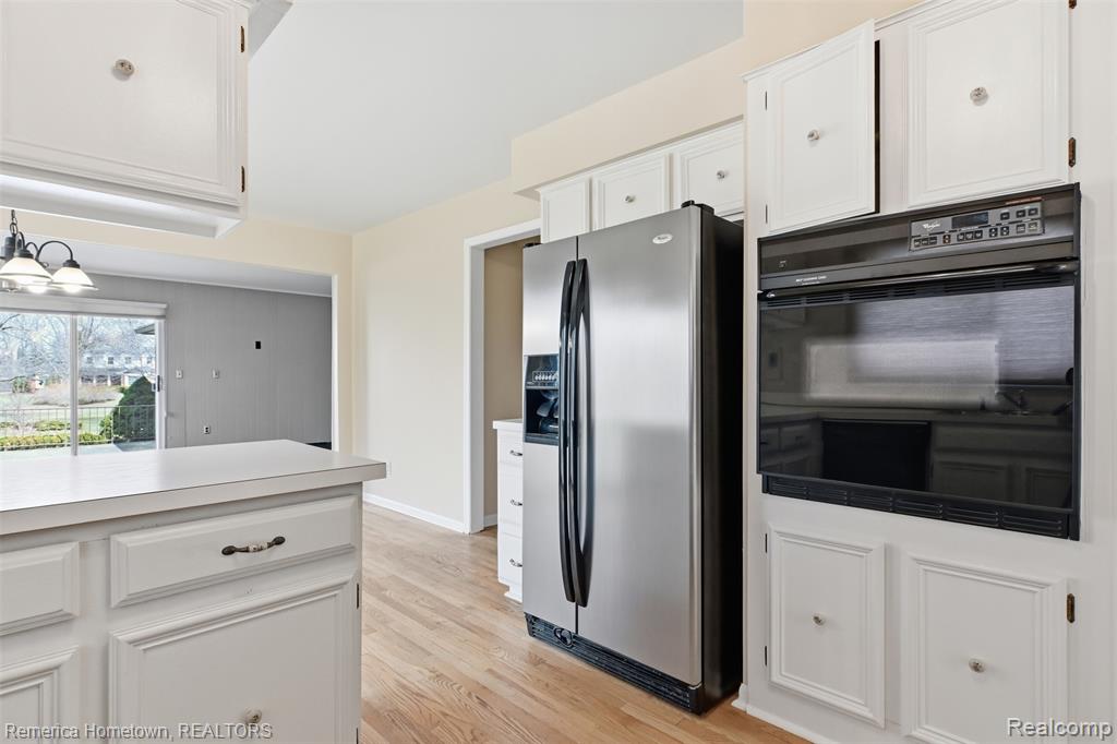 12811 Glenview Drive, Plymouth, MI 48170 — Photo 10