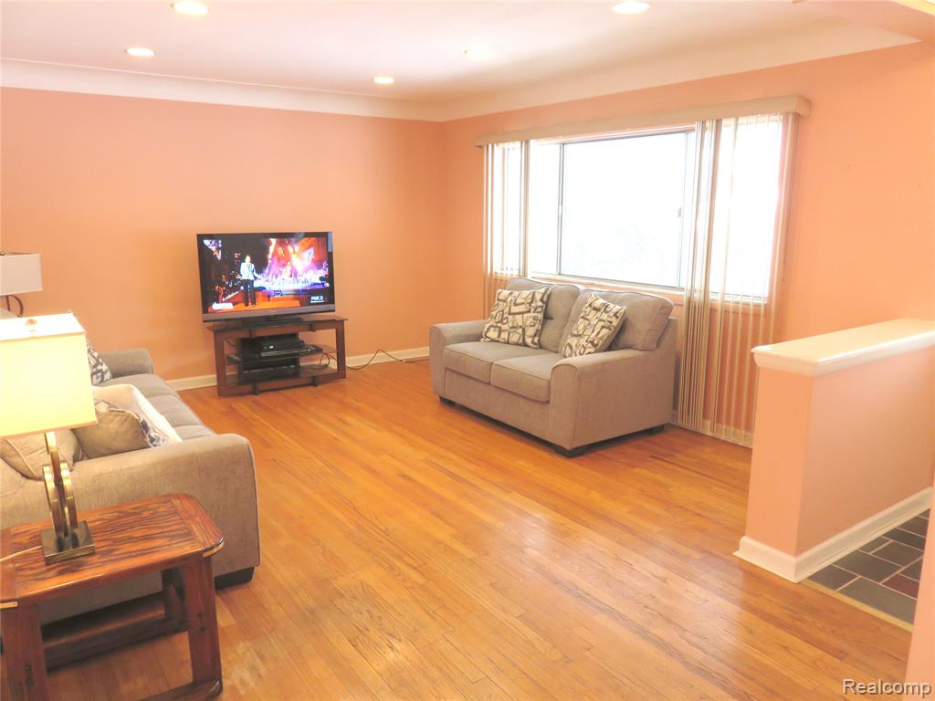 53432 Bruce Hill Drive, Shelby Twp, MI 48316 — Photo 7