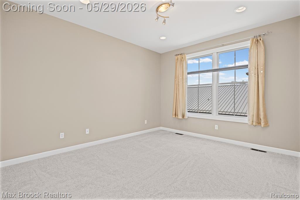 420 Lewis Court, Birmingham, MI 48009 — Photo 29