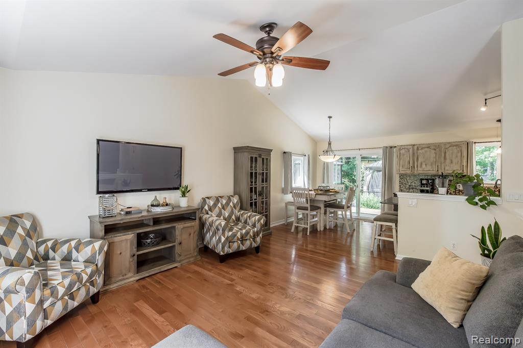 8642 Thendara Boulevard, Clarkston, MI 48348 — Photo 9