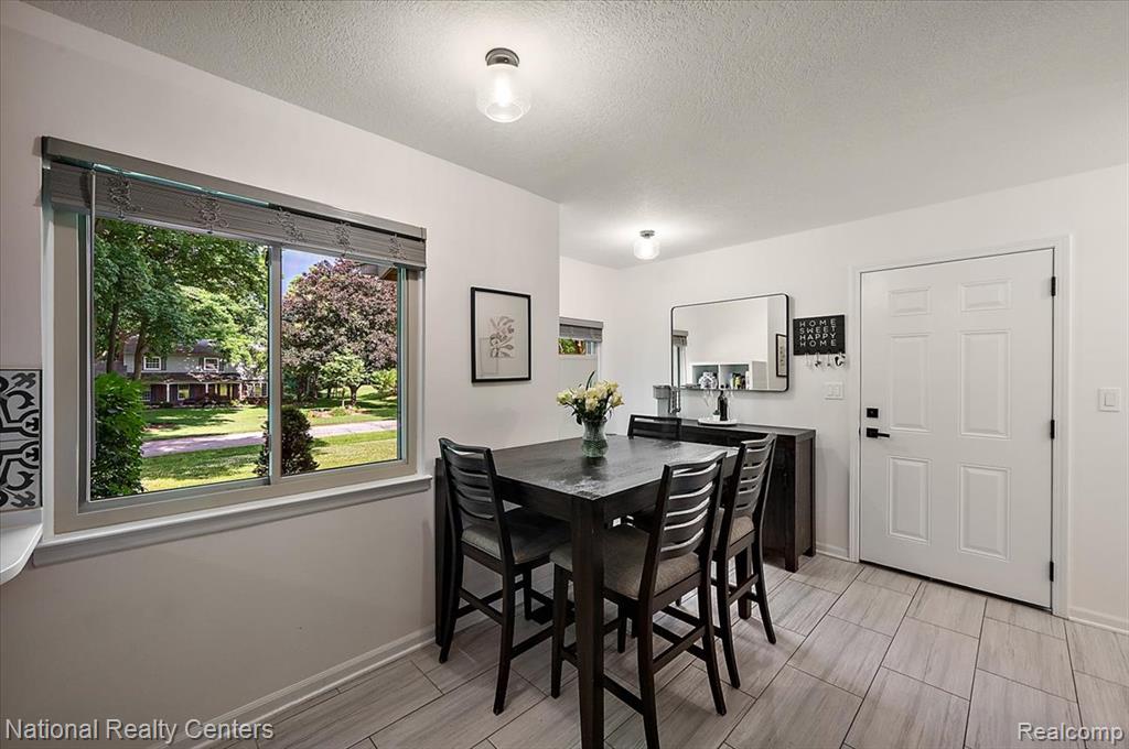 21201 E Chigwidden Street, Northville, MI 48167 — Photo 18