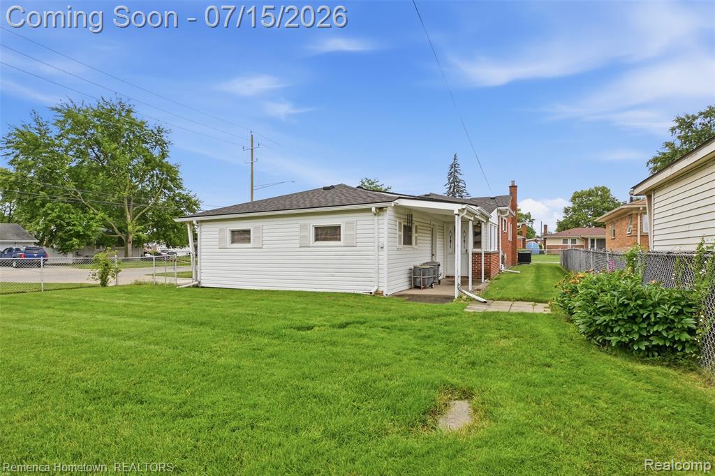 30410 Florence Street, Garden City, MI — Photo 25