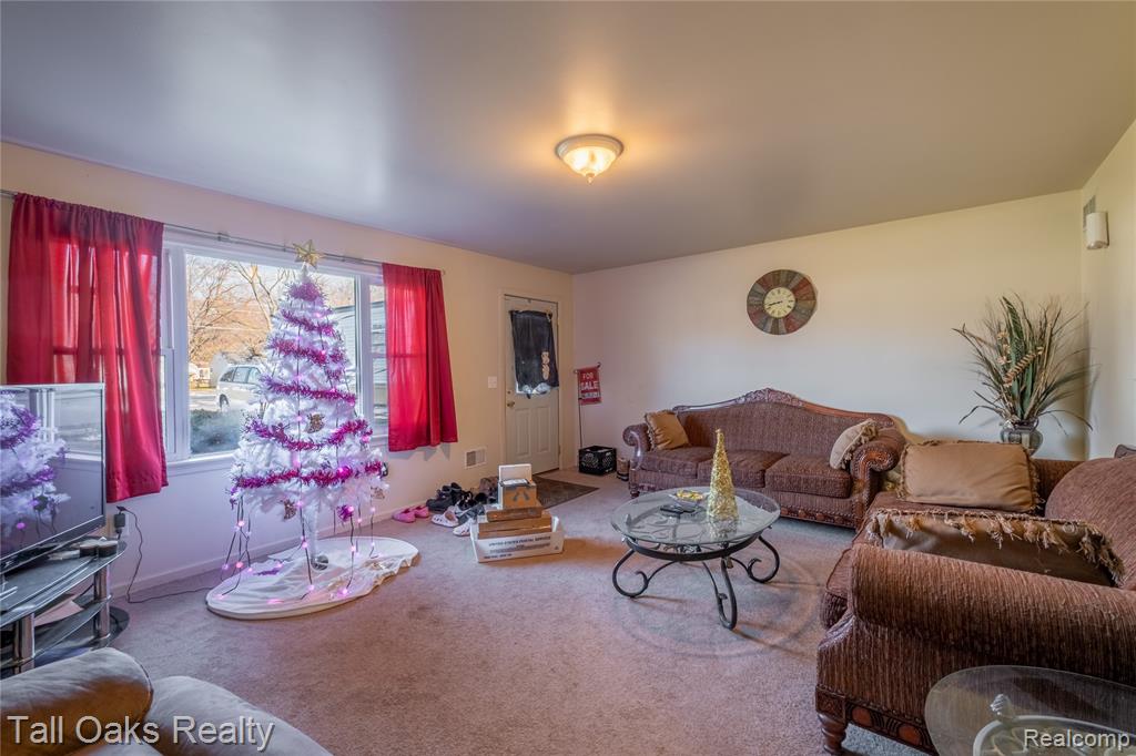 6054 E Pierson Road, Flint, MI 48506 — Photo 13