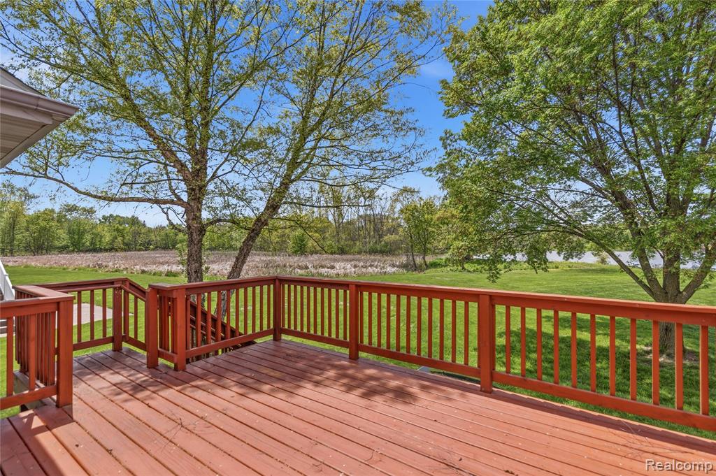 1171 Creekside Court, Burton, MI 48509 — Photo 35