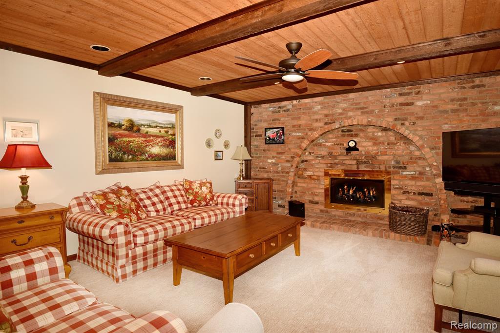 5544 WHITE HALL Circle, West Bloomfield, MI 48323 — Photo 18