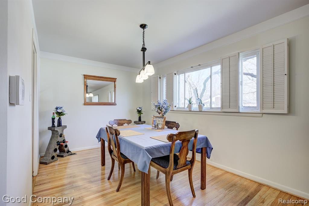 705 BUTTERNUT Avenue, Royal Oak, MI 48073 — Photo 5