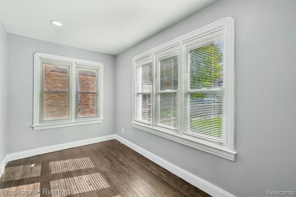 13380 Kilbourne Street, Detroit, MI 48213 — Photo 10