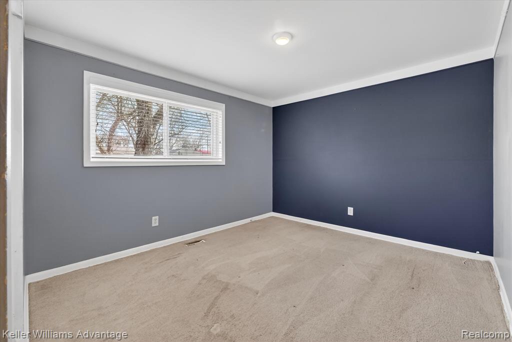 5710 Detroit Street, Dearborn Heights, MI 48125 — Photo 18