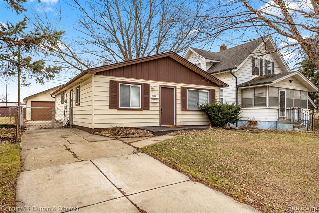 27423 Groveland Street, Madison Heights, MI 48071 — Photo 2