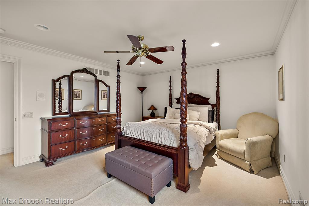 7428 Foxburg Court, Clarkston, MI 48348 — Photo 29