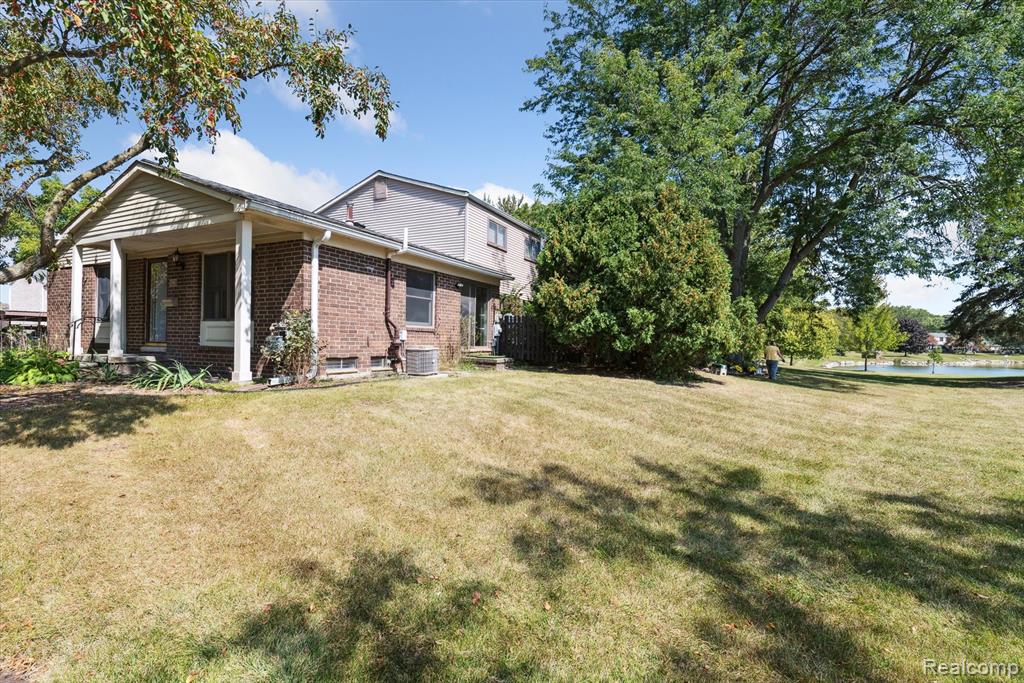 8346 Lakeview Drive, Ypsilanti, MI 48198 — Photo 7