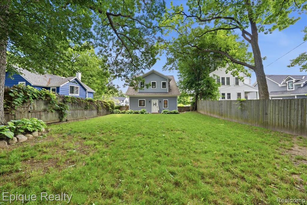 114 Bellevue Avenue, Lake Orion, MI 48362 — Photo 66