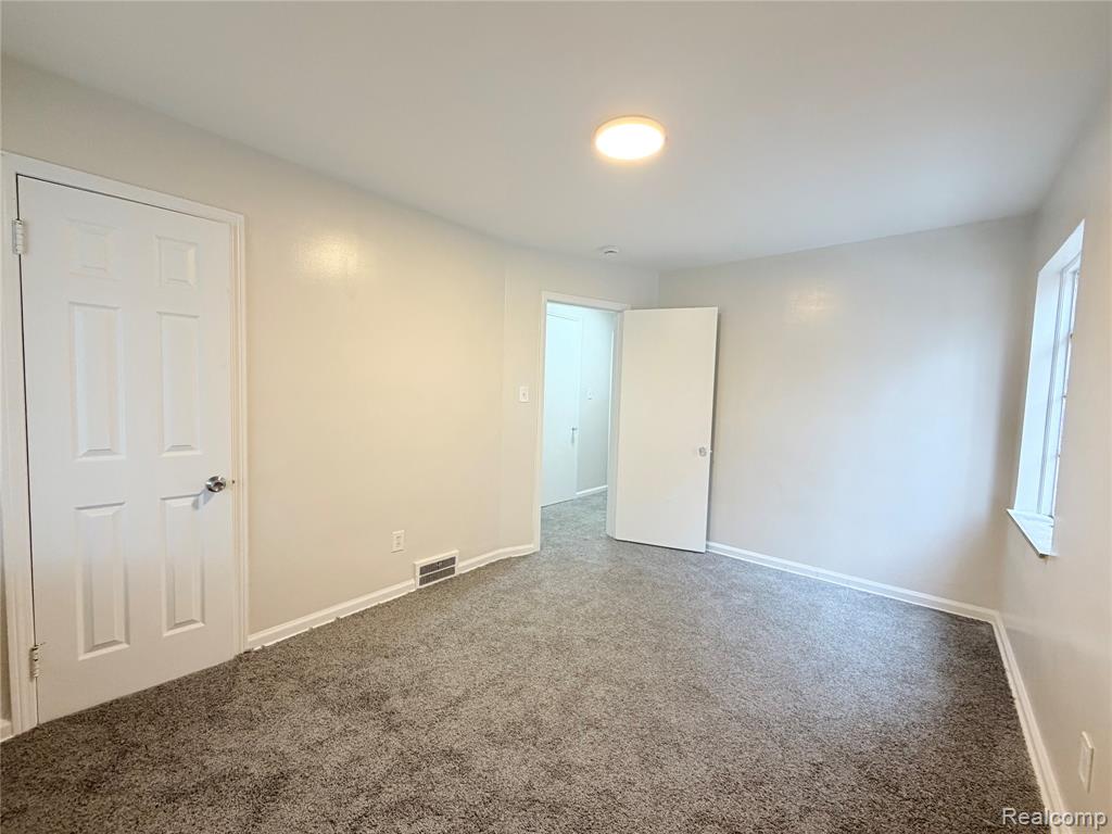 9832 Balfour Road, Detroit, MI 48224 — Photo 9