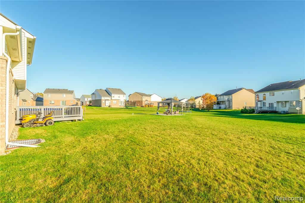 6811 Chandler Drive, Belleville, MI 48111 — Photo 14