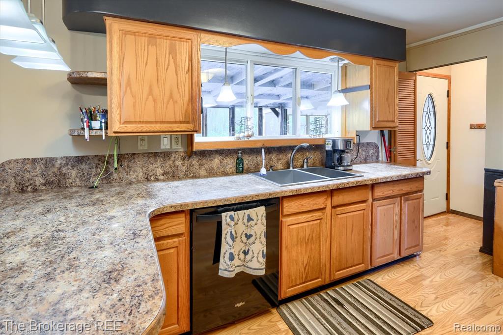 9050 E Bristol Road, Davison, MI 48423 — Photo 69