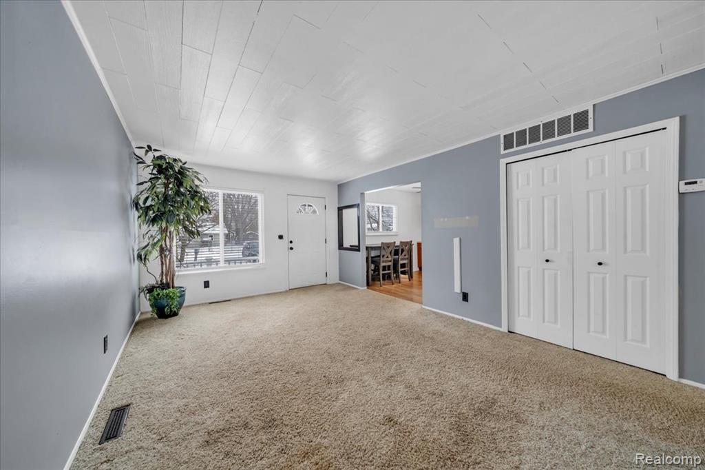 5151 Brobeck Street, Flint, MI 48532 — Photo 5