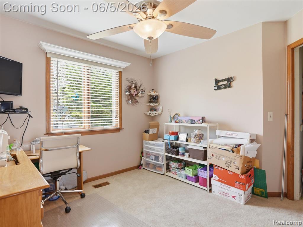 42447 Sheridan Drive, Clinton Twp, MI 48038 — Photo 24