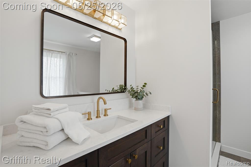10232 Spencer Road, Brighton, MI 48114 — Photo 27