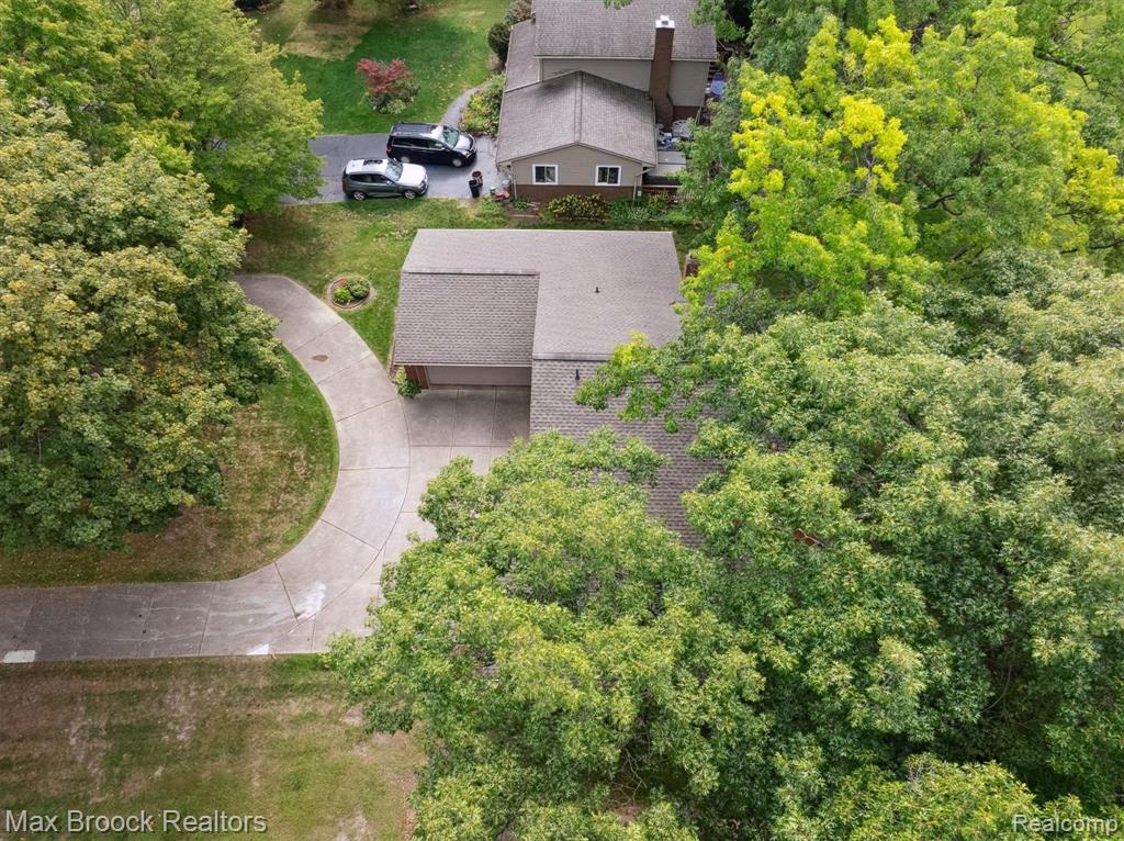 6026 Venice Drive, Commerce Twp, MI 48382 — Photo 50