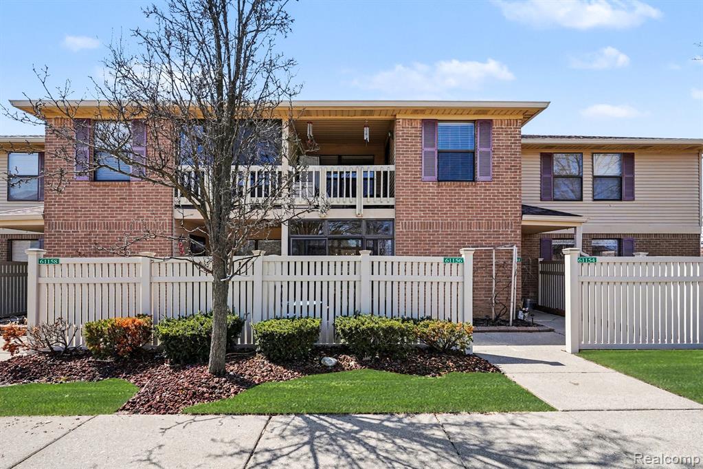 61156 Greenwood Drive, South Lyon, MI 48178 — Photo 22