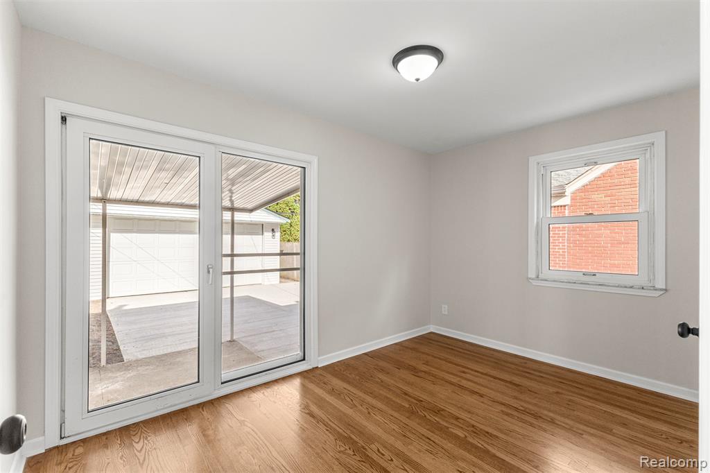 9306 Melbourne Avenue, Allen Park, MI 48101 — Photo 19