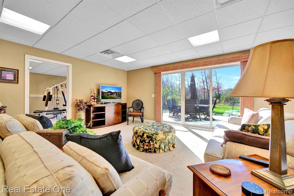 58703 GLACIER CLUB Drive, Washington, MI — Photo 47