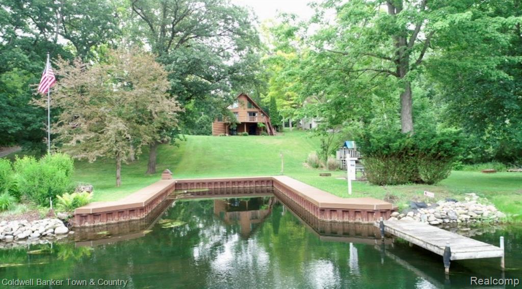 4583 Cornwell Lane, Whitmore Lake, MI 48189 — Photo 4
