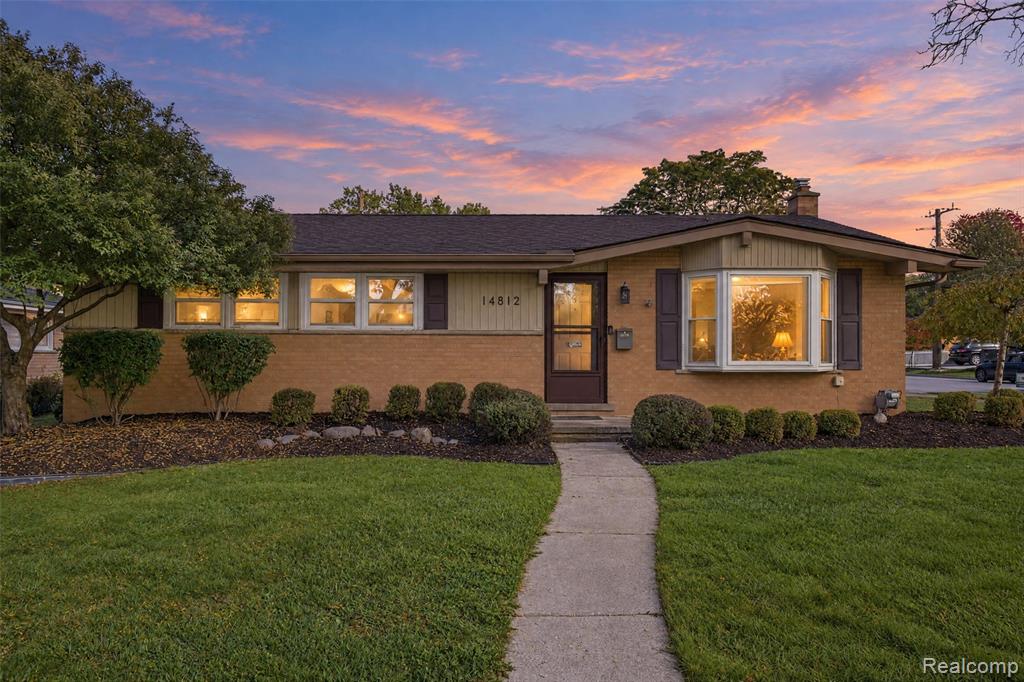 14812 Fairway Street, Livonia, MI 48154