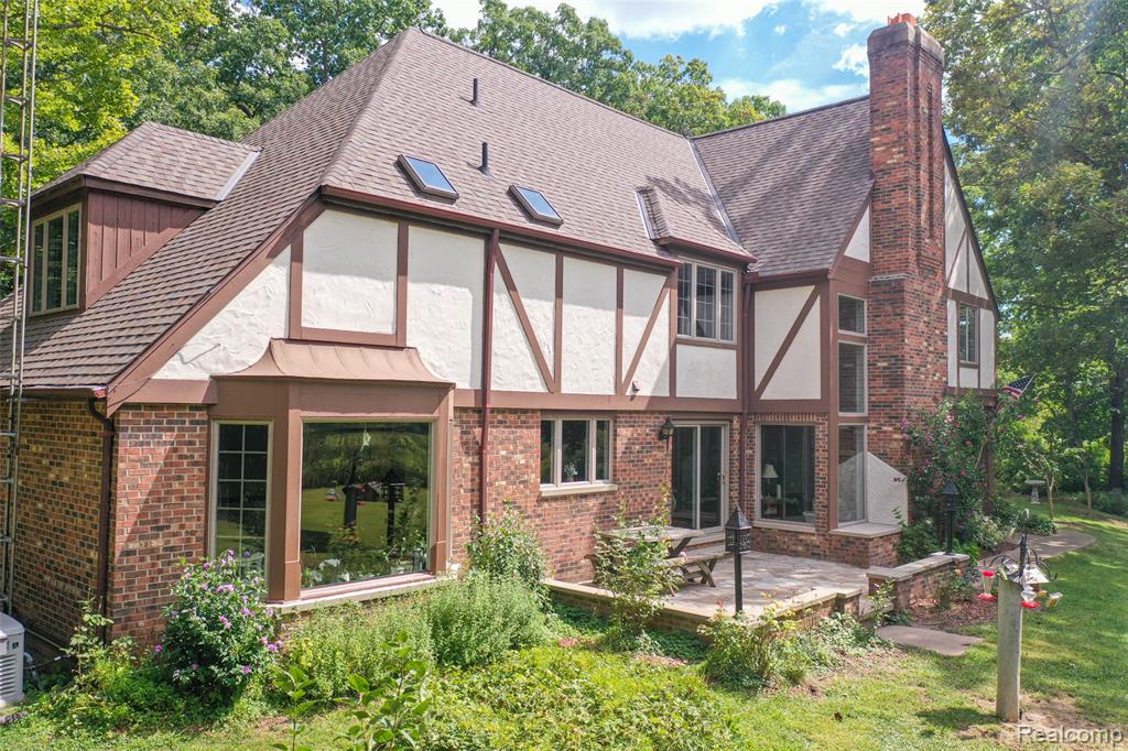 15000 Bishop Road, Byron, MI 48418 — Photo 10