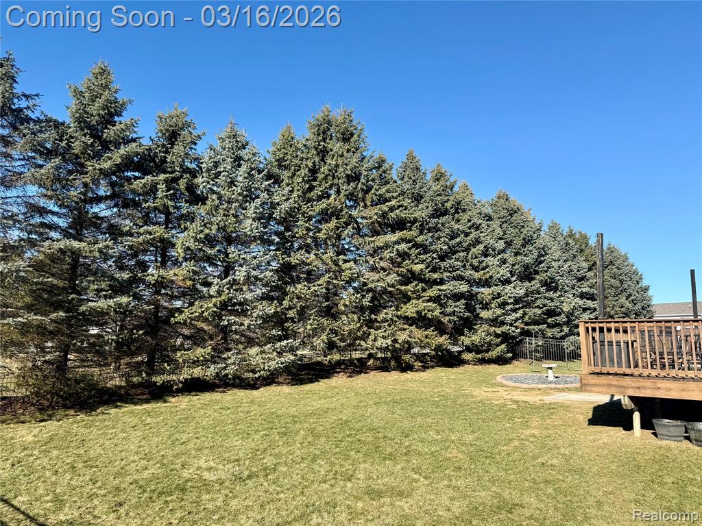 437 Golfside Drive, Lapeer, MI 48446 — Photo 12