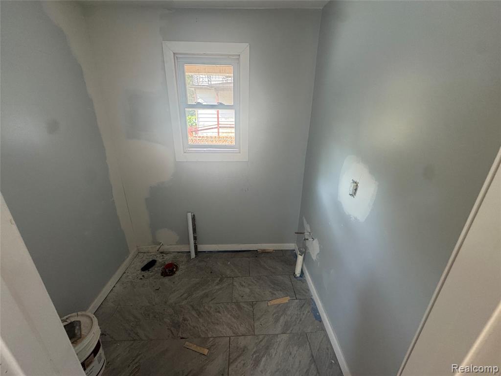 993 Algonquin Street, Detroit, MI 48215 — Photo 11