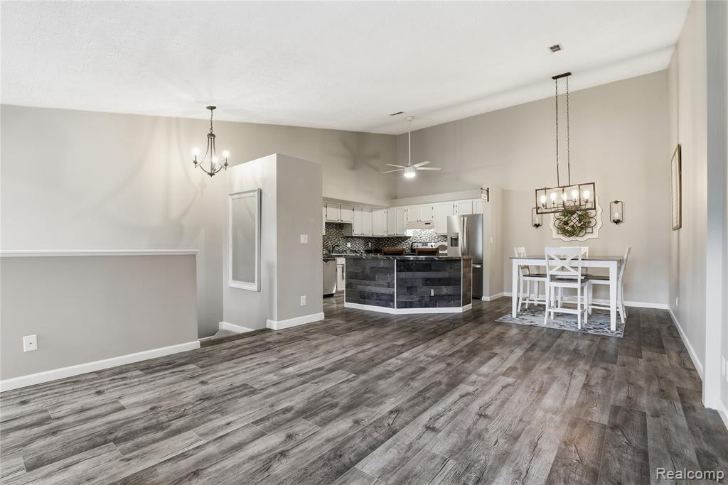 61212 Greenwood Drive, South Lyon, MI 48178 — Photo 19