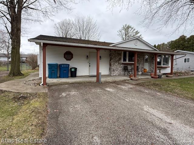 738 Richard Street, Vassar, MI 48768 — Photo 5