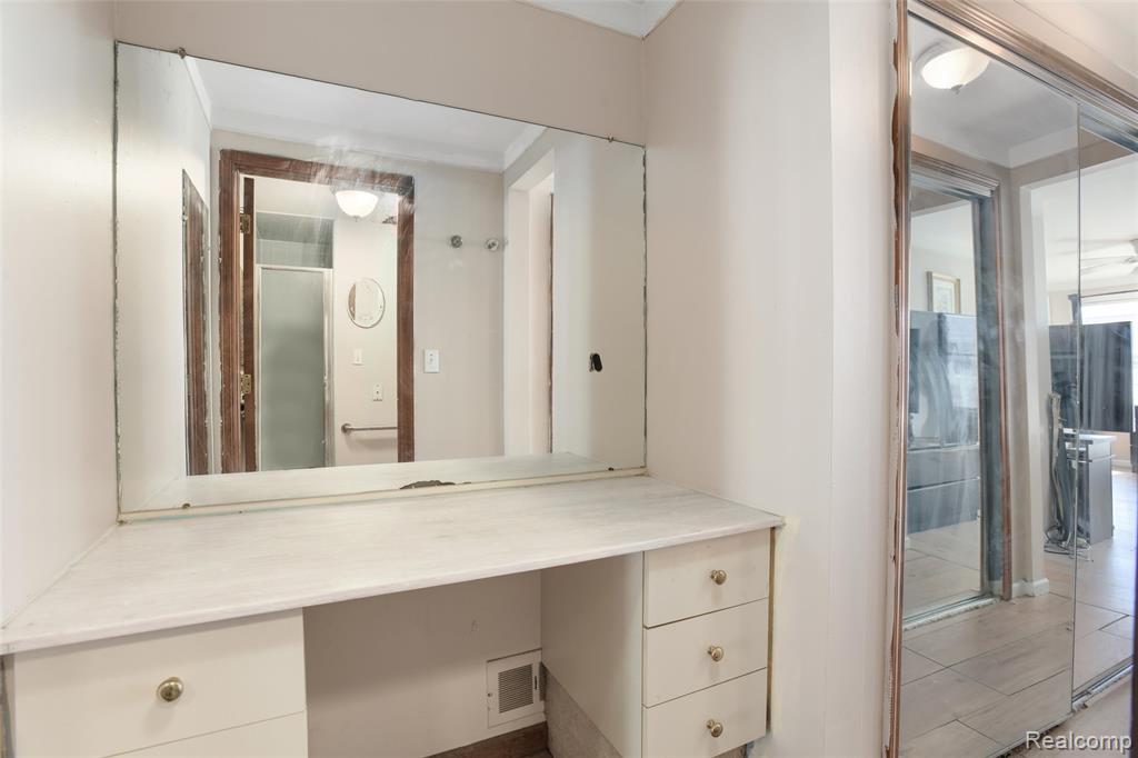 50716 Taylor Street, New Baltimore, MI 48047 — Photo 30