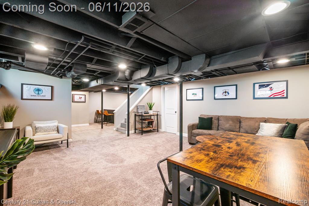 704 N Edison Avenue, Royal Oak, MI 48067 — Photo 35
