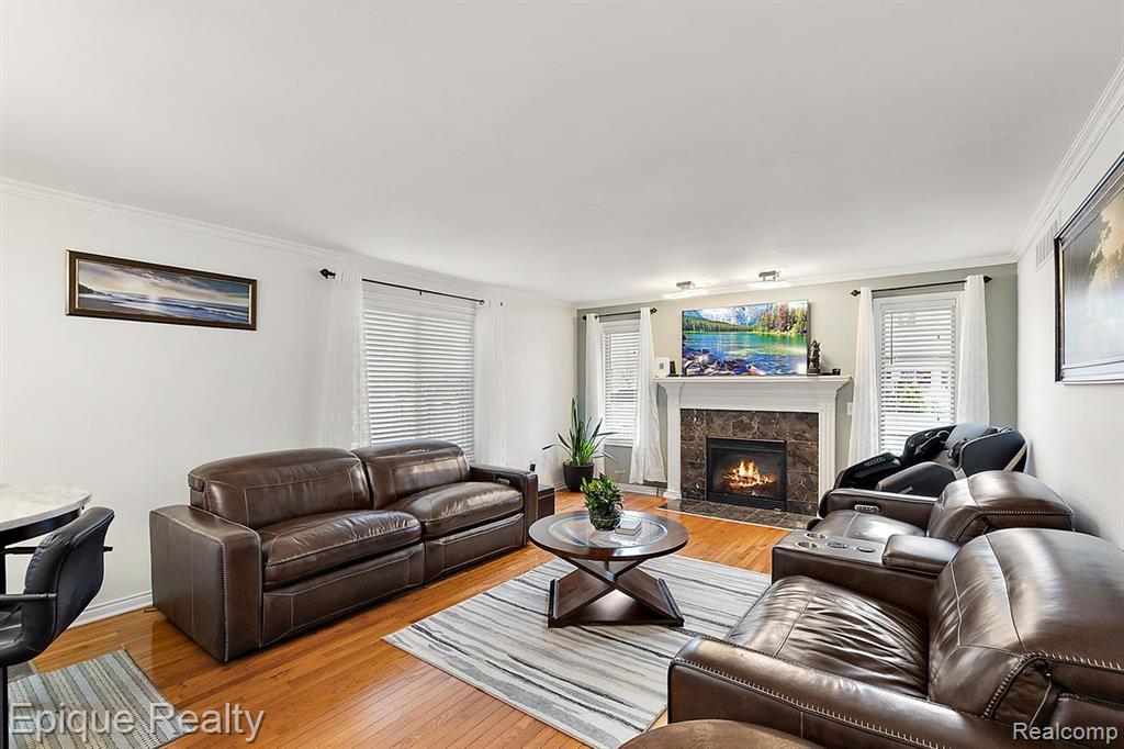4527 Rochester Road, Troy, MI 48085 — Photo 32