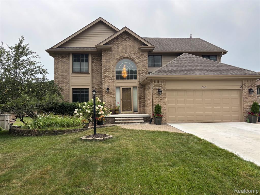 530 Lexington Drive, Rochester Hills, MI 48307