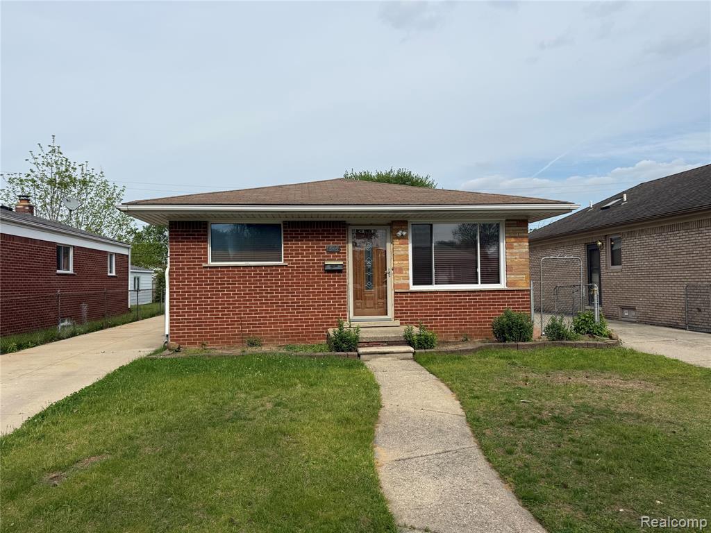 6484 Drexel Street, Dearborn Heights, MI 48127 — front exterior