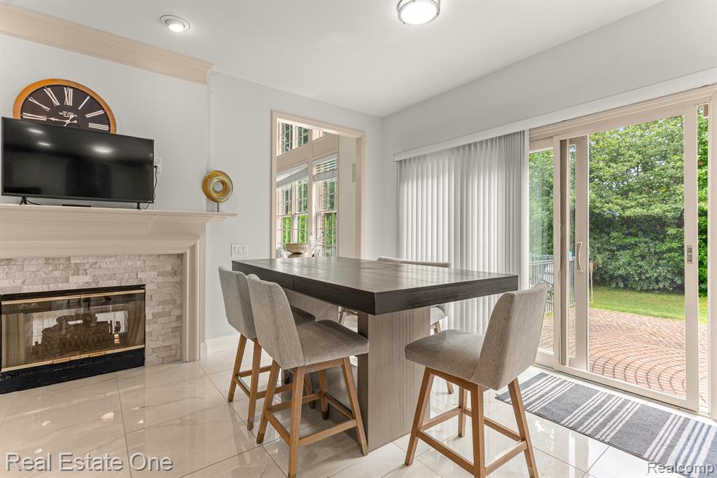 48416 Manhattan Circle, Canton, MI 48188 — Photo 18