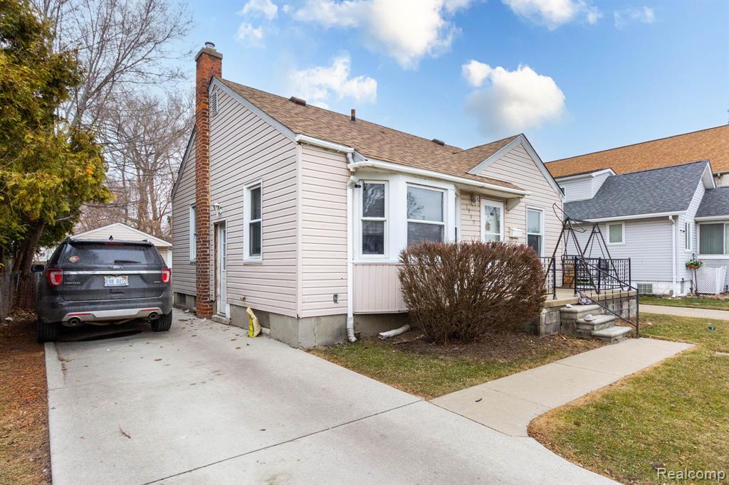 1060 Capitol Avenue, Lincoln Park, MI 48146 — Photo 2