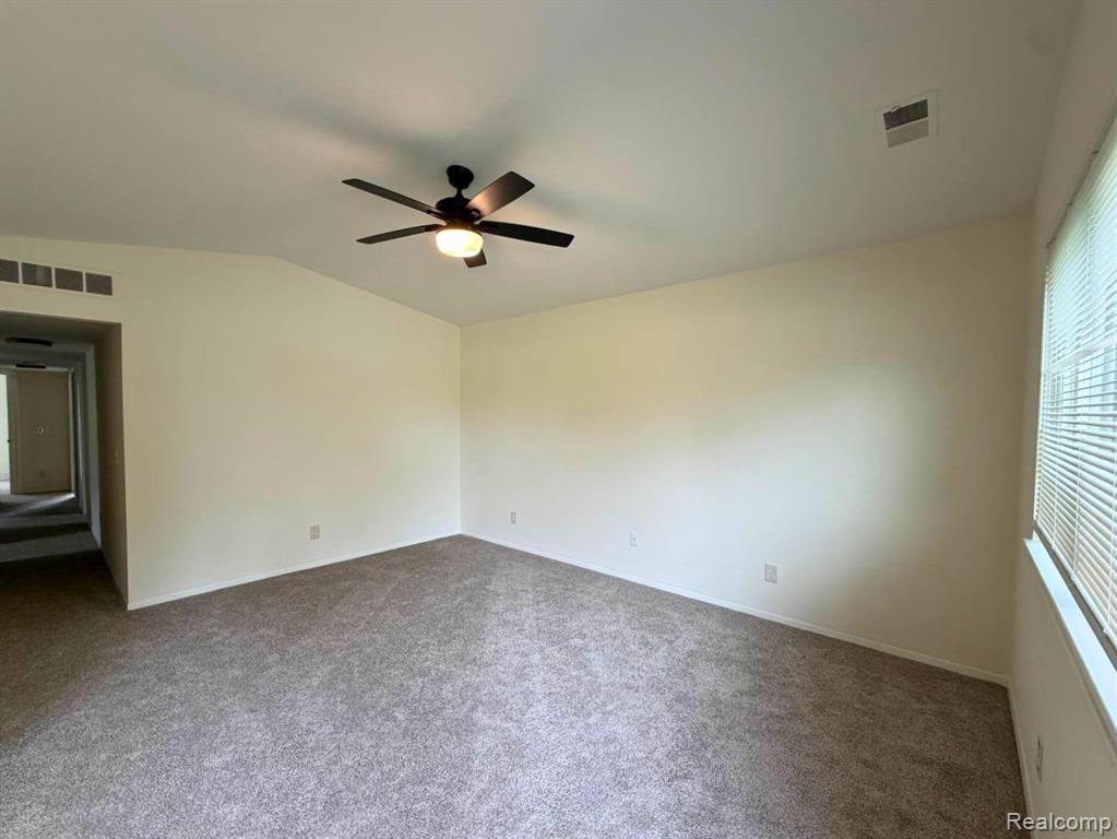 8468 Beatrice, Westland, MI — Photo 4