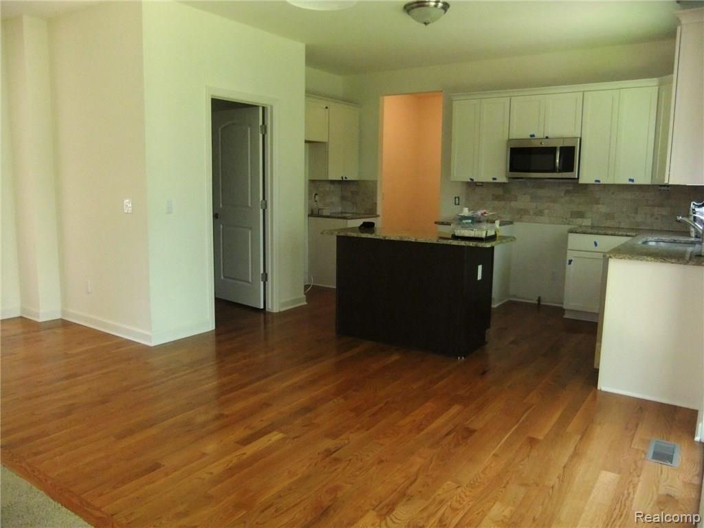 48945 Tuscan Hills Drive, Plymouth, MI, 48170