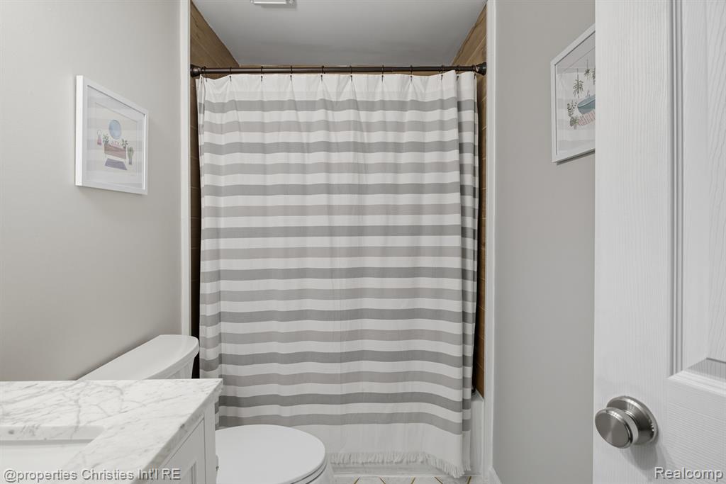 7179 Streamwood Drive, Ypsilanti, MI 48197 — Photo 36