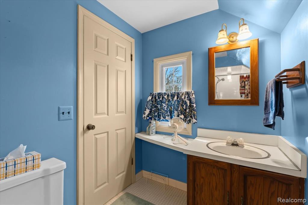 45524 Woodleigh Way, Plymouth, MI 48170 — Photo 11
